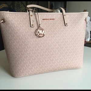 ♥️MICHAEL Kors Large Tote pink